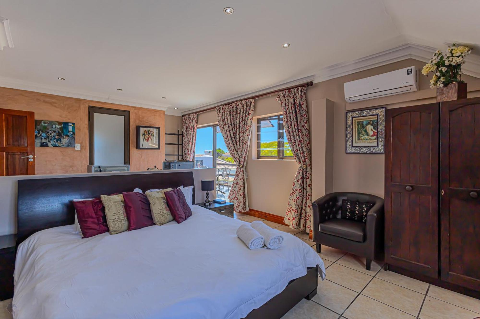 Holiday Guest House Лангебан Екстериор снимка