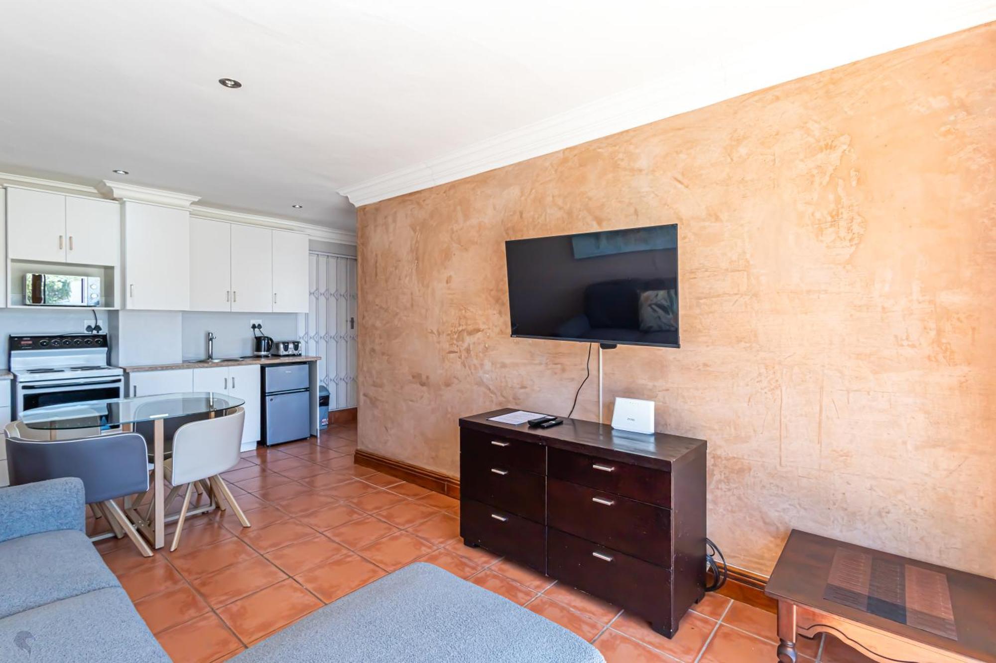 Holiday Guest House Лангебан Екстериор снимка