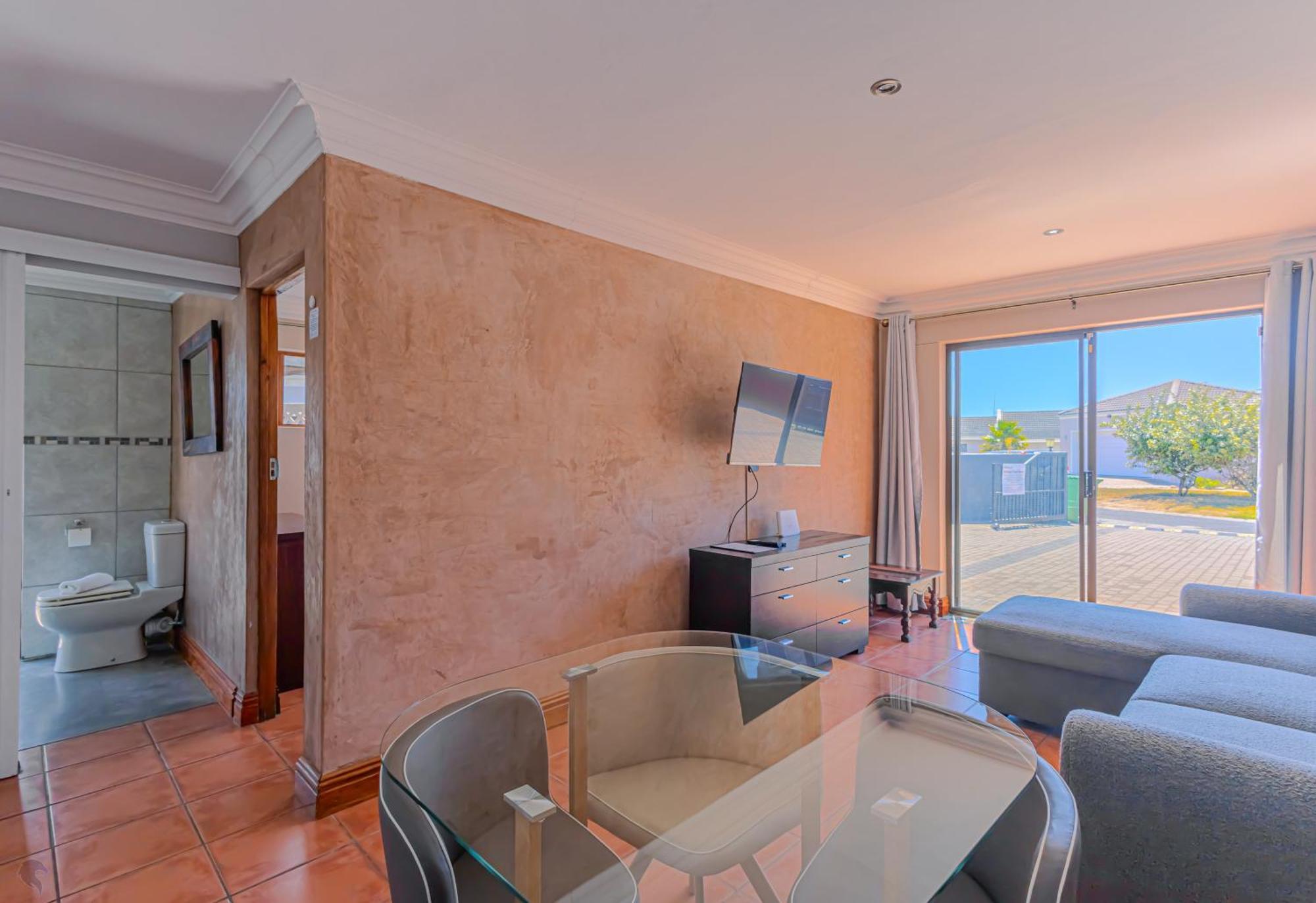 Holiday Guest House Лангебан Екстериор снимка