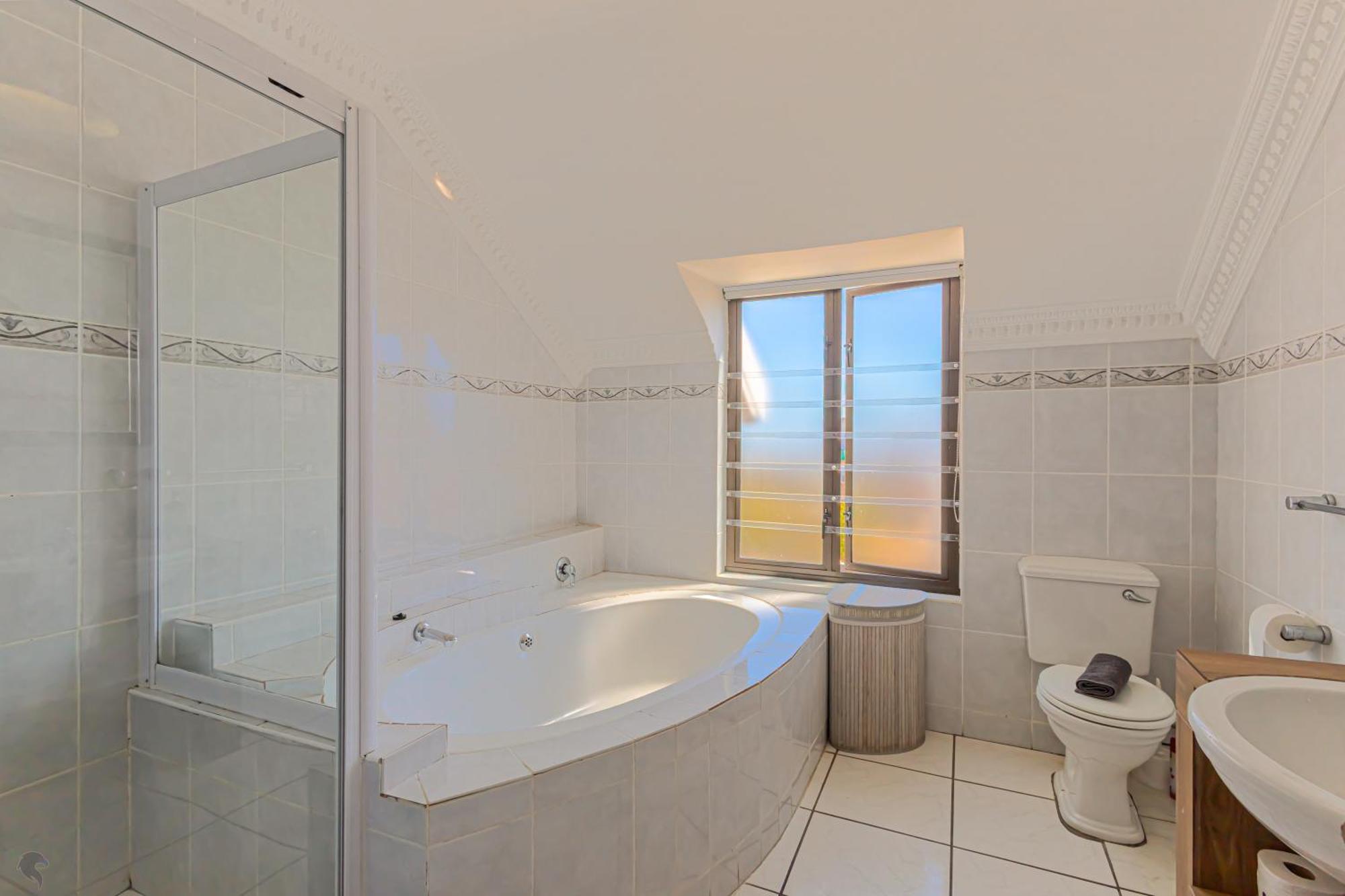 Holiday Guest House Лангебан Екстериор снимка
